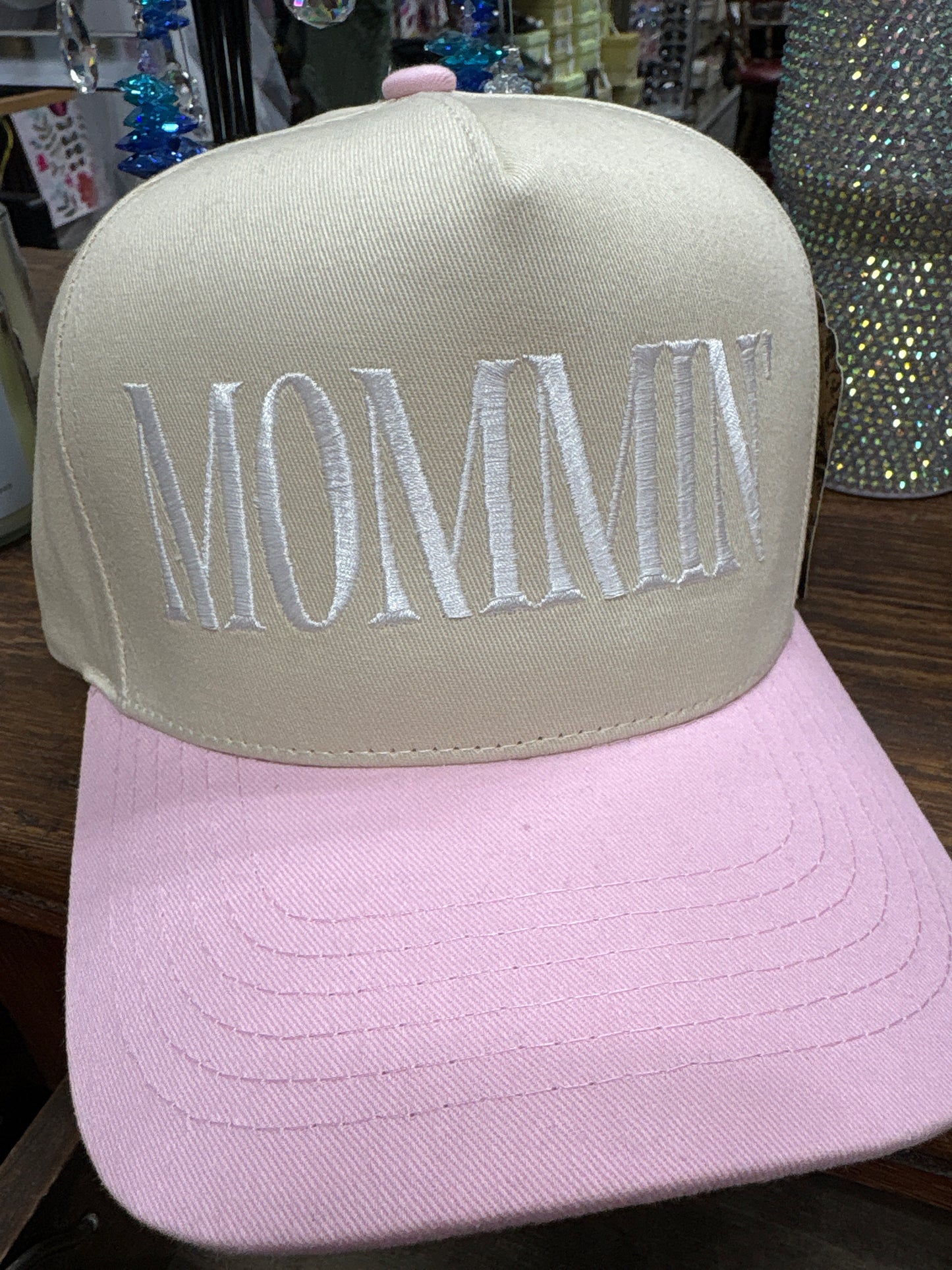 Mommin' Trucker Hat
